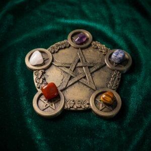 Altar de Cristais "Pentáculo dos 5 Elementos" – Placa de Carregamento Energético
